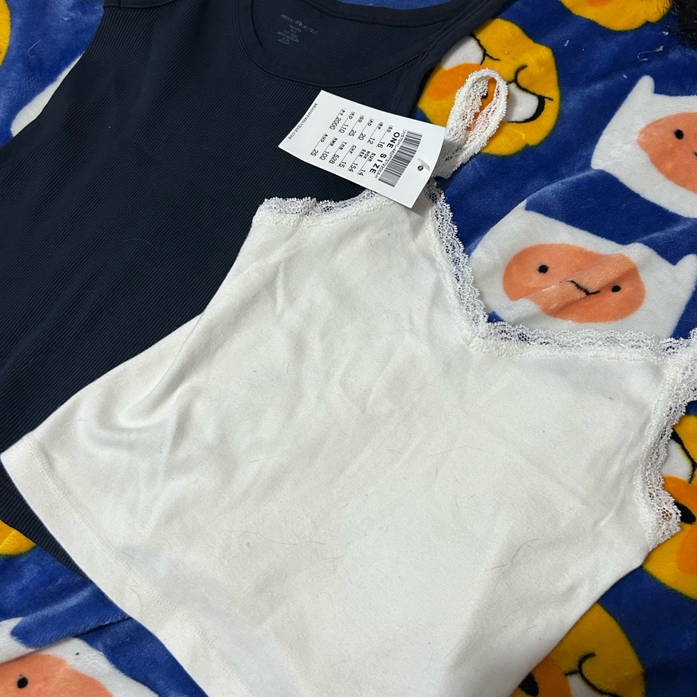 2 pack Brandy Melville tanks